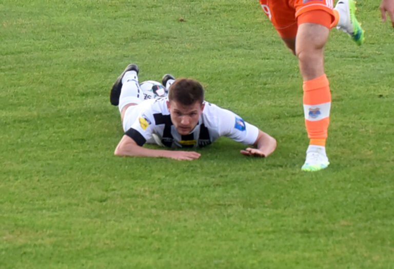 I liga. Ciekawy piątek, a jak będzie w niedzielę?