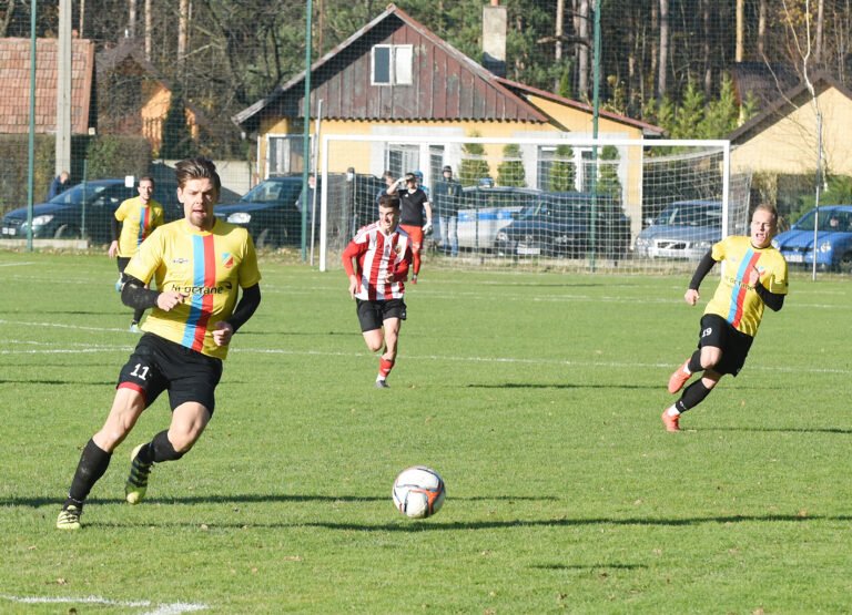 IV liga. Kolejna wygrana mineralnych