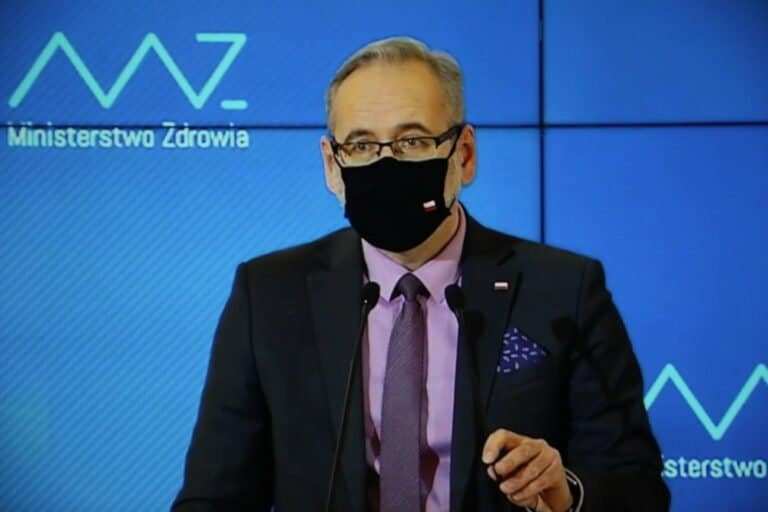 Niedzielski: oprócz rodziny na świętach może pojawić się dodatkowe 5 osób