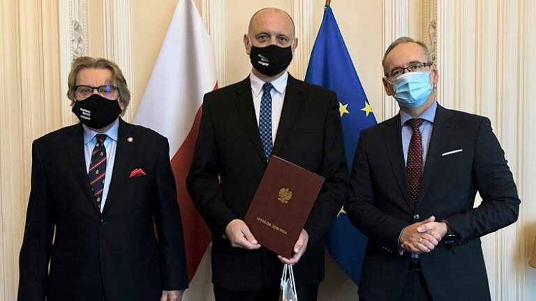 Sądeczanin Krzysztof Saczka zarządza Głównym Inspektoratem Sanitarnym. Przez 18 lat był związany z nowosądeckim ZUS