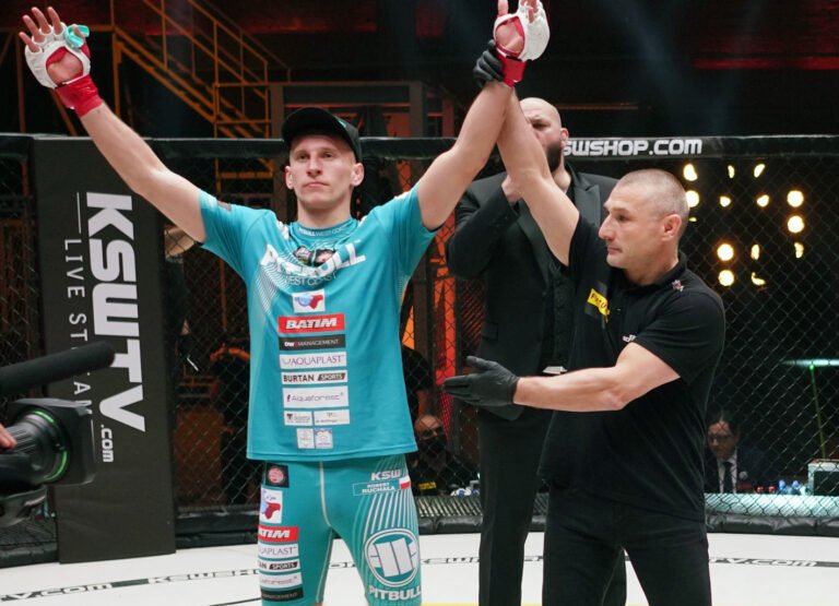 Sądeczanin Robert Ruchała wygrywa w KSW 56