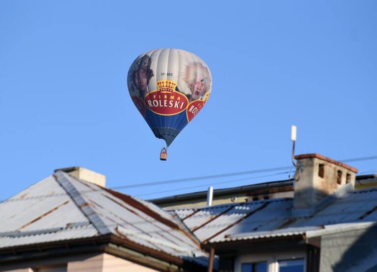 Nalot balonów nad miastem. ,,Przylecieliśmy do Nowego Sącza, bo to fajne miasto”