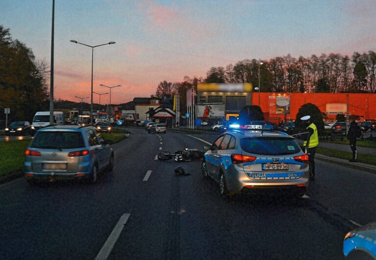 Nowy Sącz: 17-latek uciekał przed policją ulicami miasta. Zatrzymała go kolizja