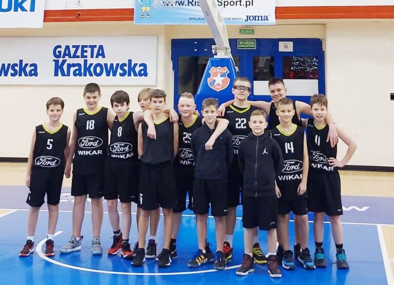 Sądeczanie zatopili Wisłę w Krakowie