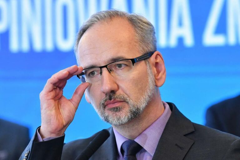 Niedzielski: zakładamy, że po feriach uczniowie klas I-III będą wracać do szkół