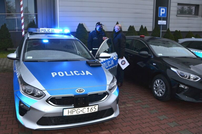 Sądecka policja ma trzy nowe radiowozy. Jeden z nich jest nieoznakowany