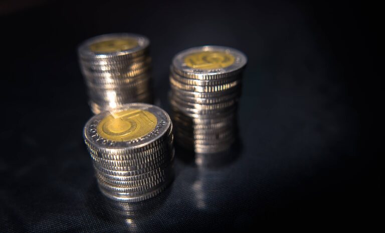 Kredyt gotówkowy do 150 tys. – najlepsze oferty online
