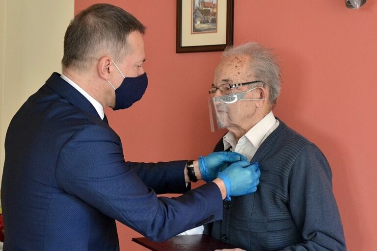 Żołnierz na medal…. Kapitan Stefan Kulig ze srebrnym medalem honorowym za zasługi dla Małopolski