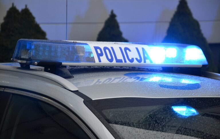 W zaroślach znaleziono zwłoki 66-latka