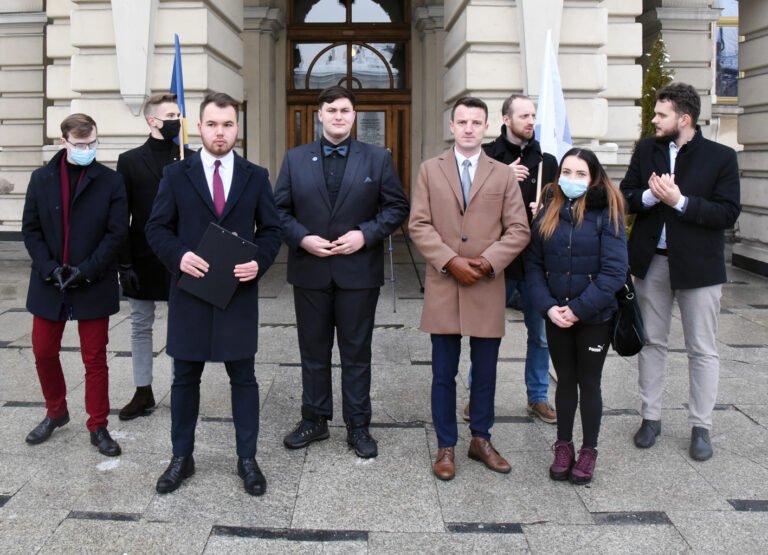 Sądeckie veto. Dość izolacji i zamknięcia. Idziemy po wolność!