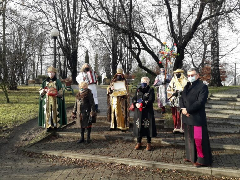 9. Nowosądecki Pokłon Trzech Króli bez tłumów na ulicy, ale jednak się odbył