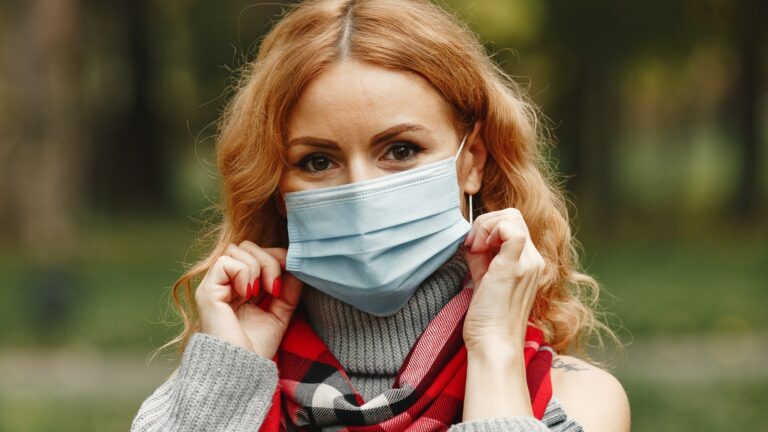 KORONAWIRUS RAPORT – 27 stycznia. Rekordowa dzienna liczba szczepień w Polsce