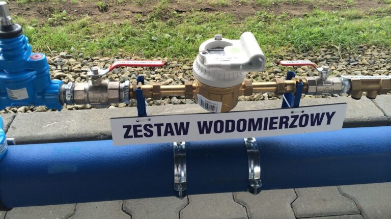 Zabezpiecz wodomierz przed mrozem. Jeśli tego nie zrobisz, możesz zapłacić z własnej kieszeni za naprawę