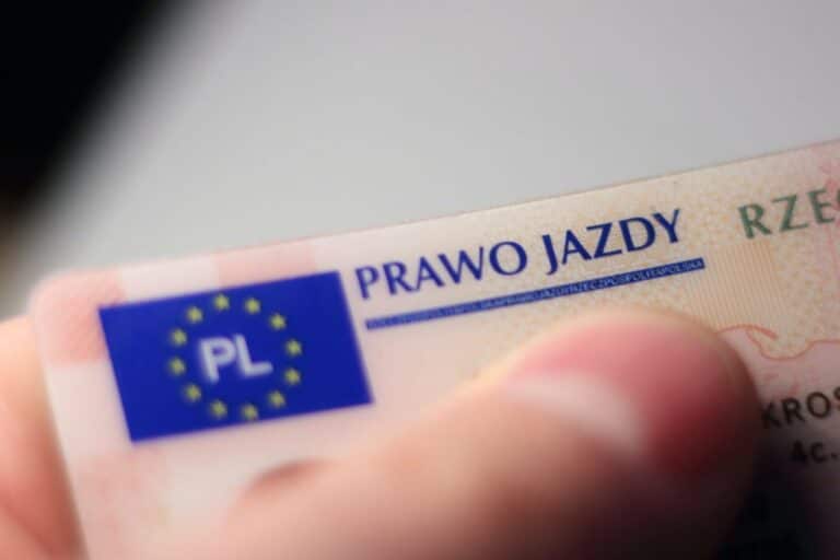 Powiat nowosądecki. Młodzież może zrobić kurs prawa jazdy i wiele innych prawie za darmo