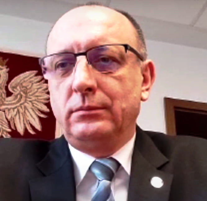 Nie dajmy się zwieść, że pandemii już nie ma