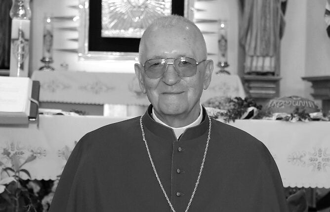 Zmarł ks. Stanisław Koza. Przez ponad 40 lat był związany z Siekierczyczną, honorowy kanonik Kapituły Kolegiackiej w Nowym Sączu