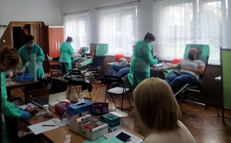Ratuj zdrowie i życie razem ze strażakami. W niedzielę akcja krwiodawstwa w OSP Korzenna