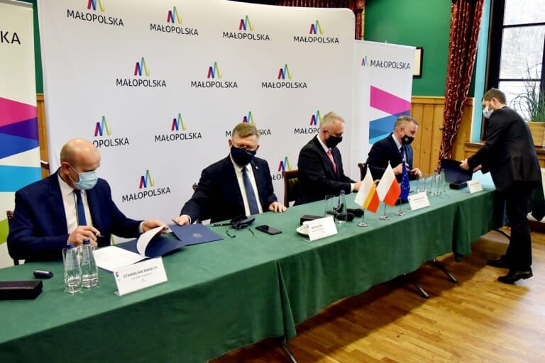 Nowy Sącz. Szybciej i wygodniej z Beskidu Sądeckiego w Pieniny! Za cztery lata ma rosnąć nowy most nad Dunajcem