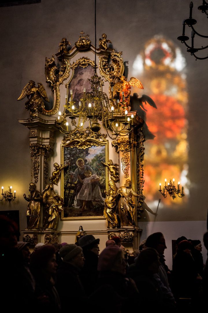 Mały Jezus i św. Józef. Obraz Bolesława Barbackiego