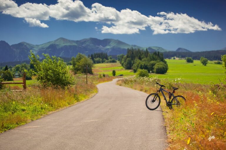 Rowerowy sezon czas zacząć! Czeka 600 kilometrów ścieżek i wyjątkowy przewodnik…
