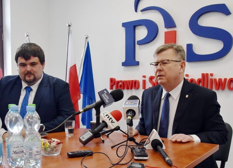W. Kozłowski: będzie „Sądeczanka” i pociąg przez Piekiełko