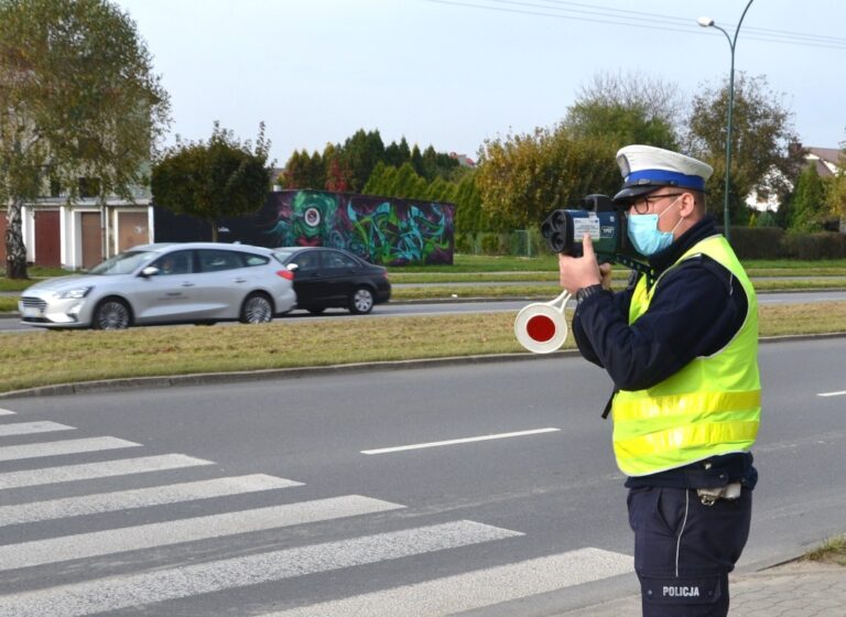 Sądecczyzna. 30 zdarzeń drogowych i 12 nietrzeźwych kierowców. Tak wyglądała tegoroczna majówka