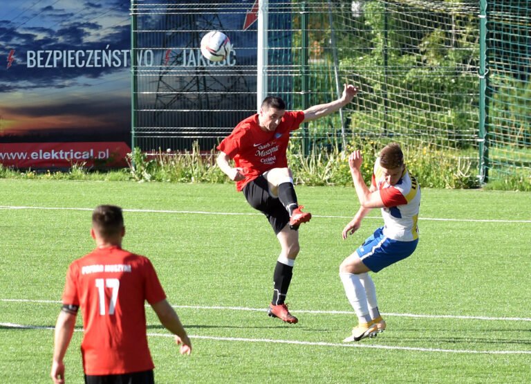 Piłka nożna – IV Liga. Zacięta walka o awans