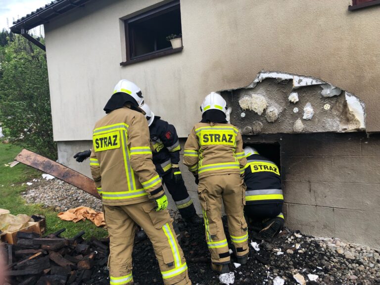 Tragiczny finał pożaru w Ptaszkowej. Nie żyje seniorka