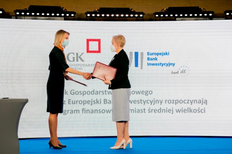 700 mln zł dla miast średniej wielkości w nowym programie finansowania dla sektora samorządowego