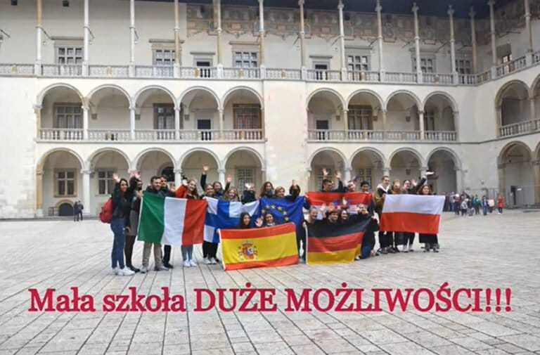 SPLOT wyróżnia się wśród innych szkół