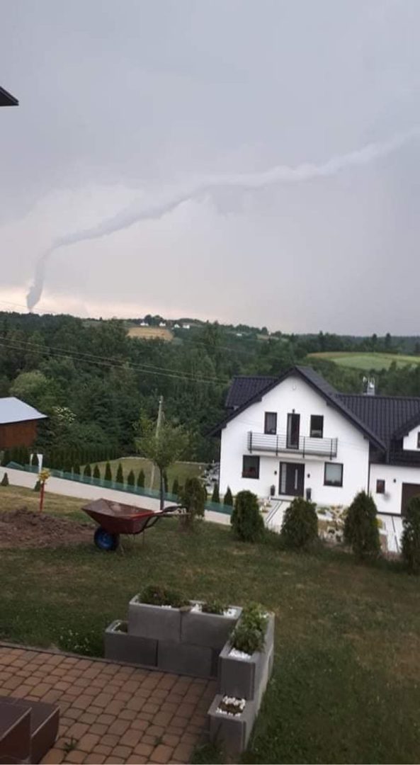 Librantowa, trąba powietrzna