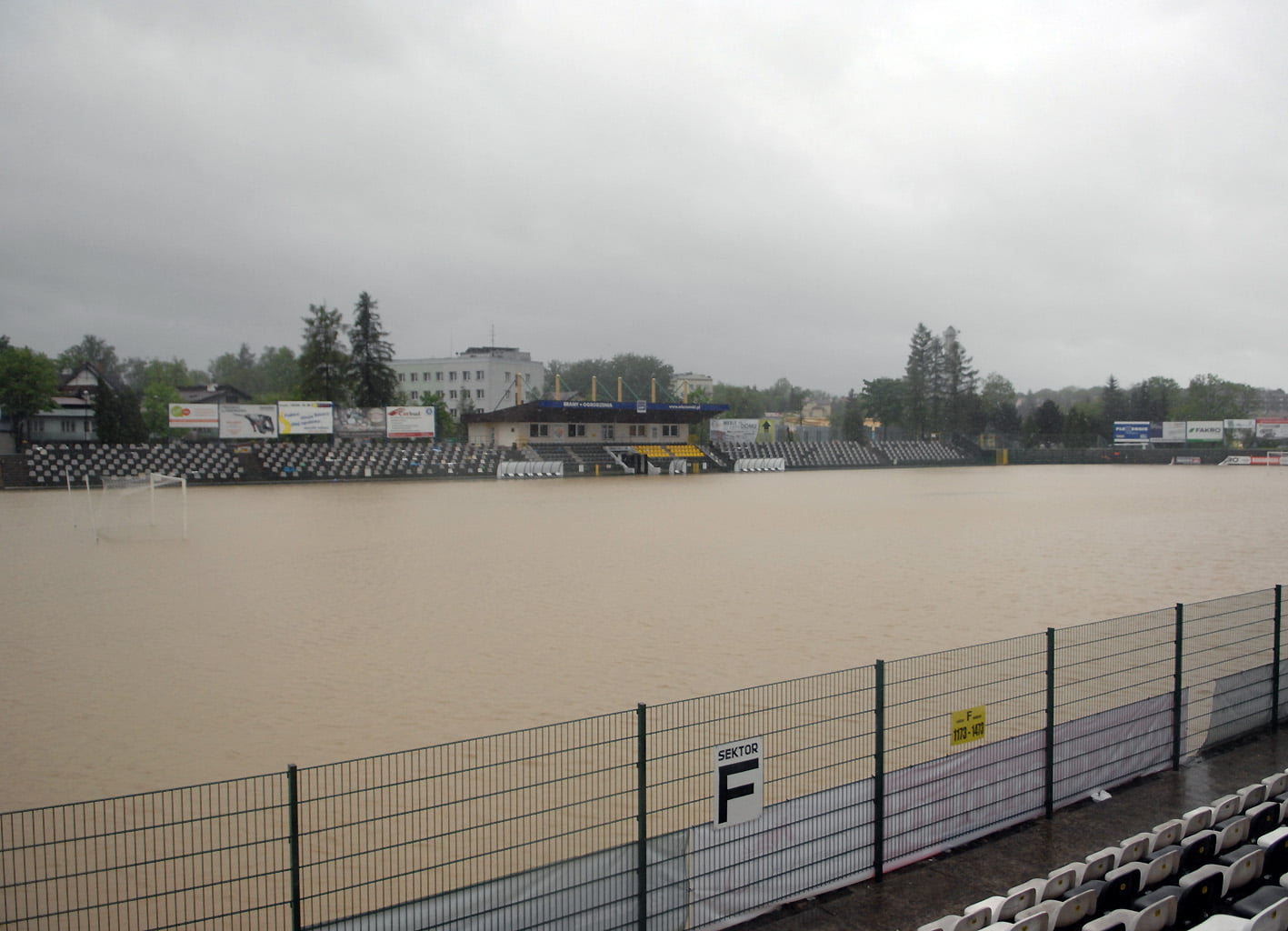powódź, Nowy Sącz, stadion Sandecja