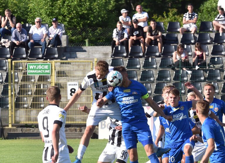 I liga. Zacięta gra o awans. Bełchatów w II lidze