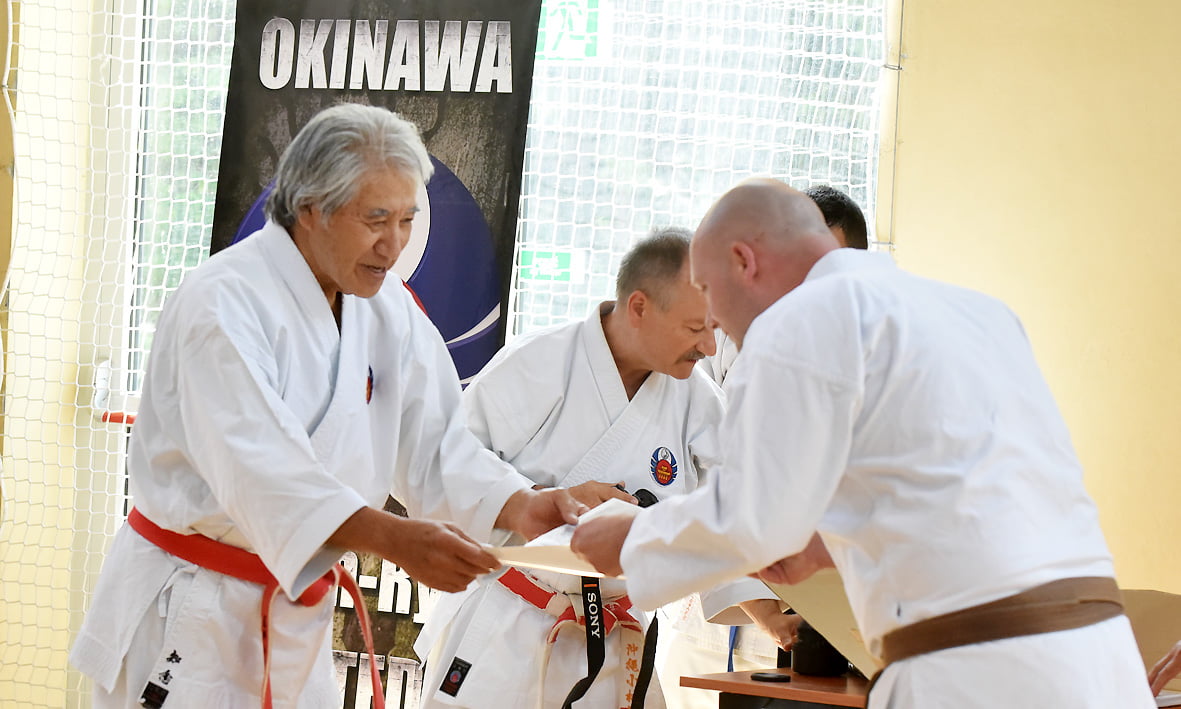 trening karate Shorin- ryu pod przewodnictwem mistrza Kenyu Chinen
