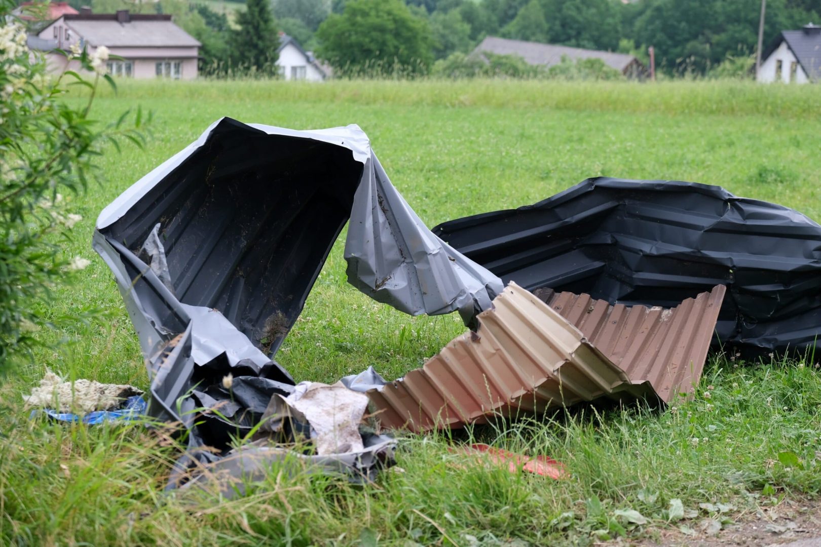 Librantowa po przejściu tornado