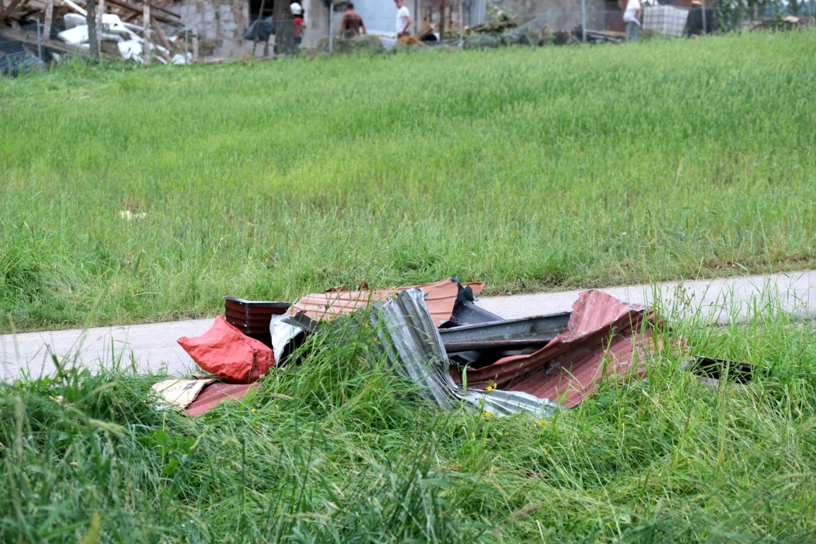 Librantowa po przejściu tornado