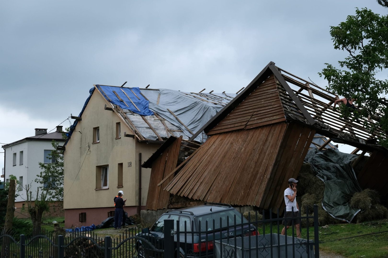 Librantowa po przejściu tornado