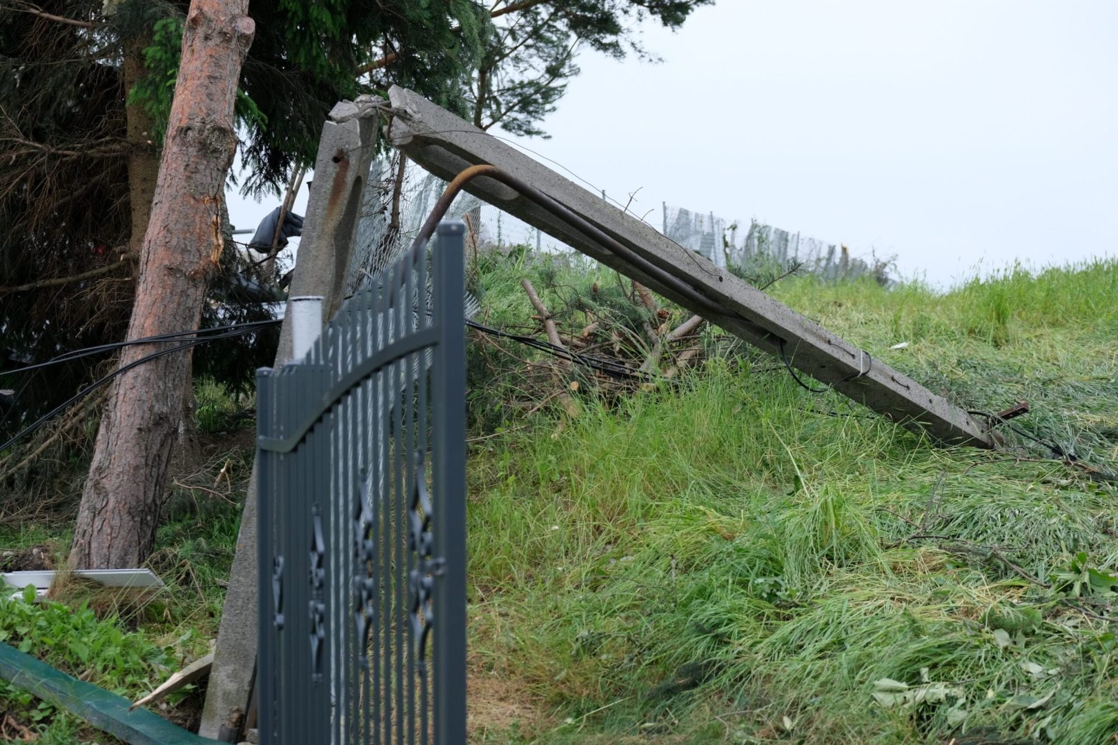 Librantowa po przejściu tornado