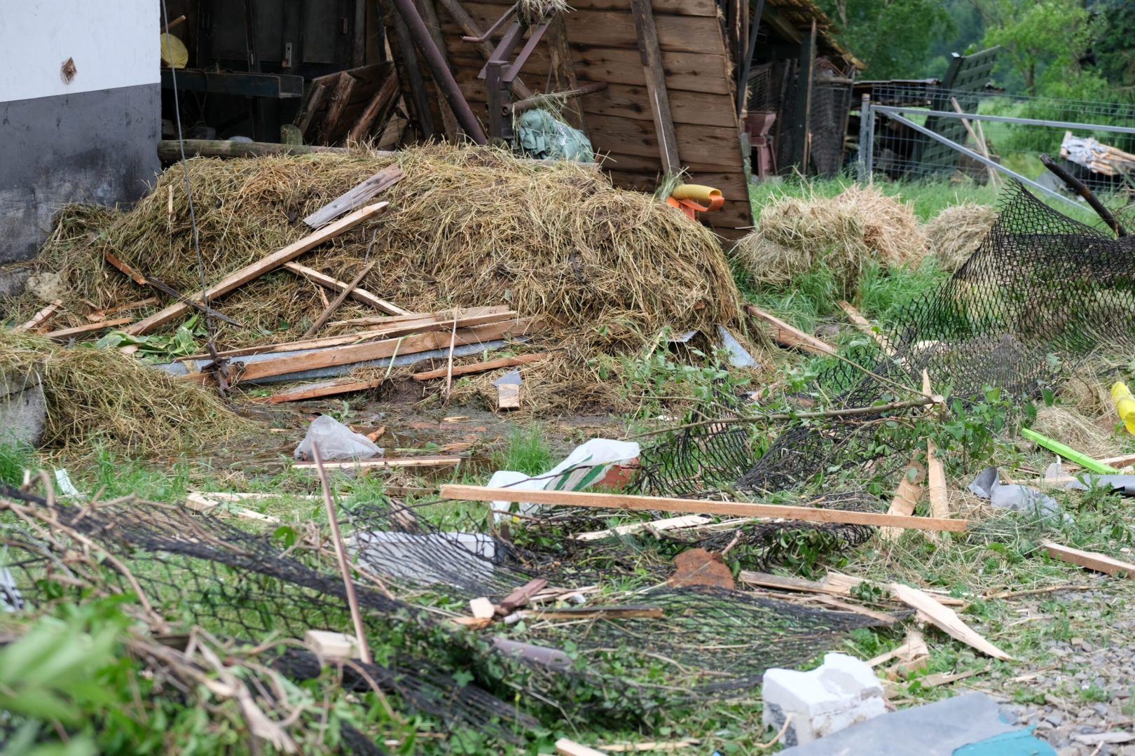Librantowa po przejściu tornado
