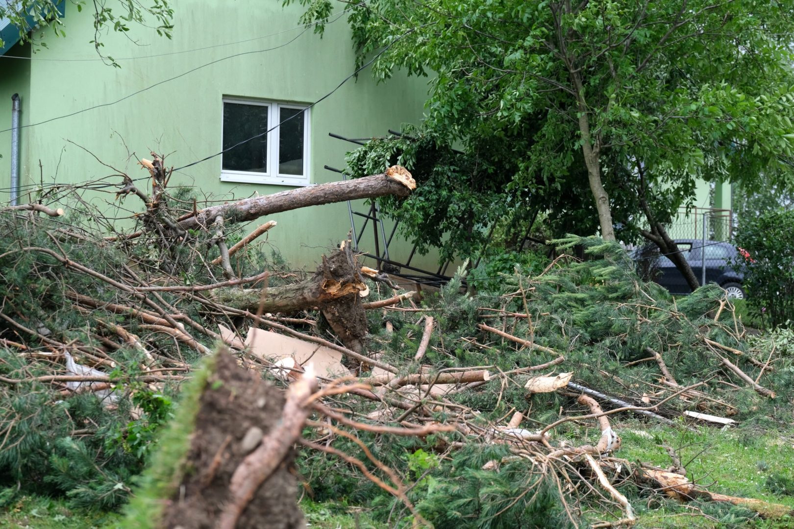 Librantowa po przejściu tornado
