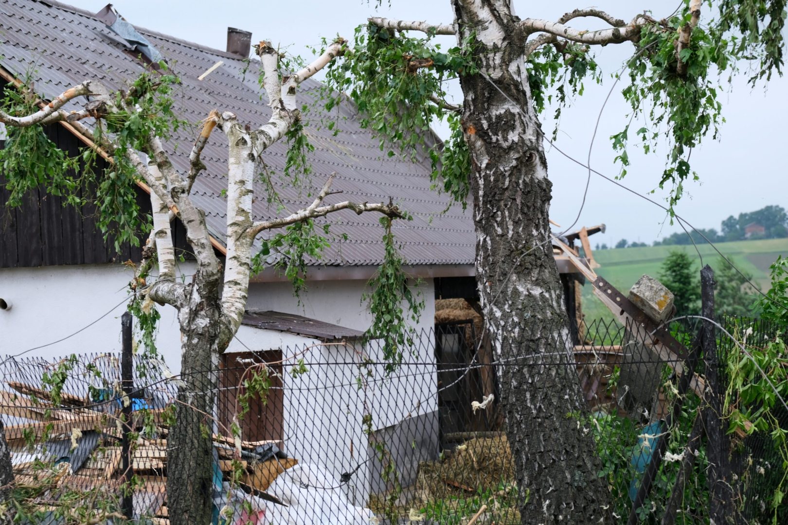 Librantowa po przejściu tornado