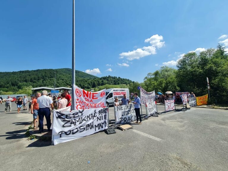 Presja opłaciła się. Przejścia graniczne ze Słowacją będą ponownie otwarte