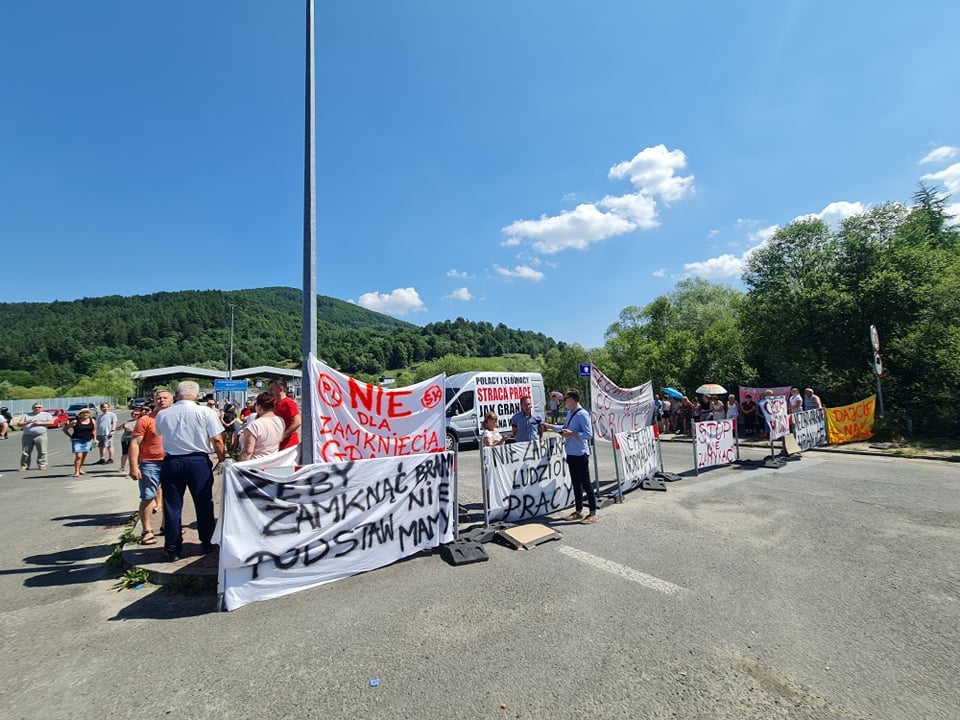 Protest w Leluchowie
