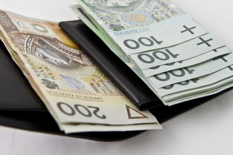 Przez pół roku w wyniku oszustw „na wnuczka” seniorzy stracili ponad 63 mln zł