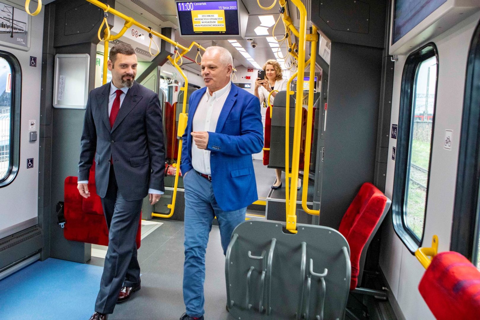 Newag, Impuls dla stolicy