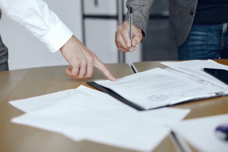 Jak upoważnić inną osobę do odbioru dowodu rejestracyjnego