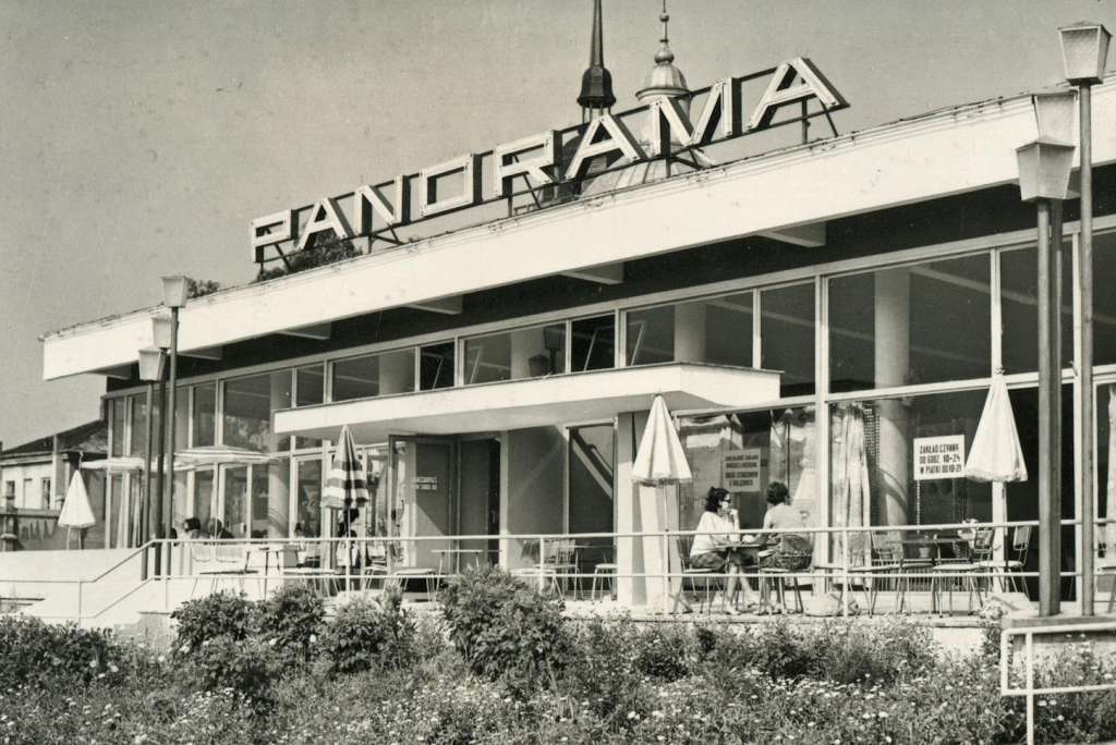 Panorama na pocztówce