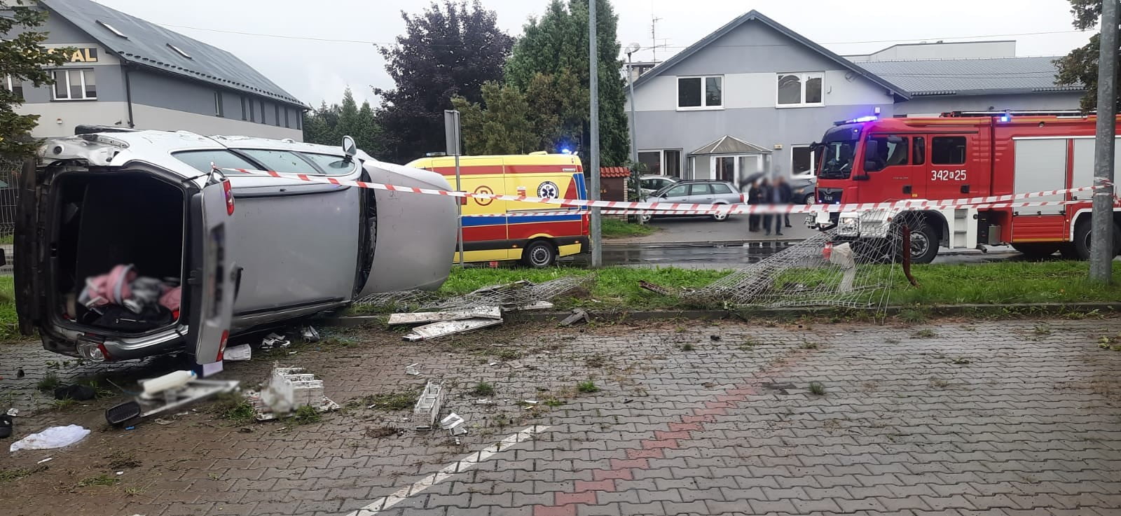 Zderzenie dwóch samochodów na ulicy Jana Pawła II w Nowym Sączu