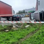 Zderzenie dwóch samochodów na ulicy Jana Pawła II w Nowym Sączu