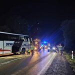 Wypadek autobusu i Toyoty w Witowicach Górnych. Nie żyje 48-latek i 51-latek, LPR